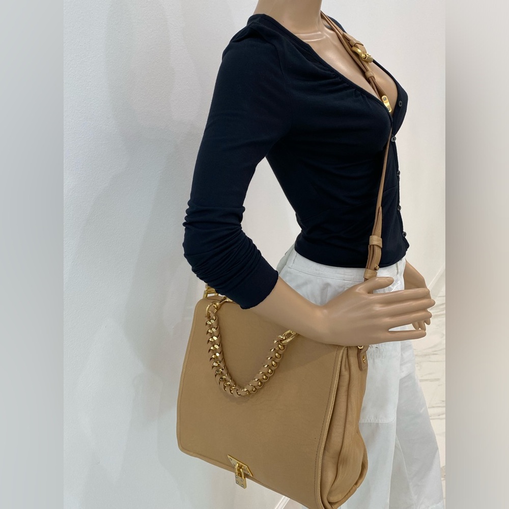 NWOT Gorgeous Alexis Hudson Tan Leather Hand/Crossbody Bag